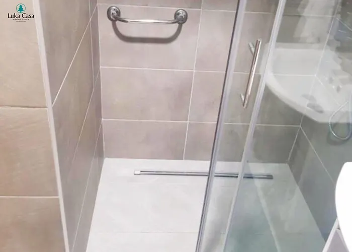 Luka Casa 兹拉蒂博尔