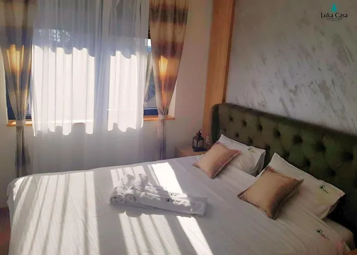 Luka Casa 公寓 *